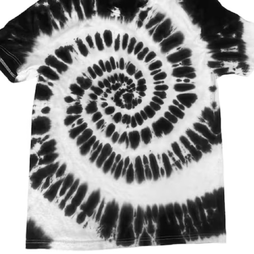 WORTHY THREADS BLACK AND WHITE TIE-DYE T-SHIRT